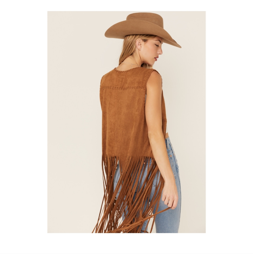 Fornia Women's Fringe Faux Suede Vest - Picture 4 of 4